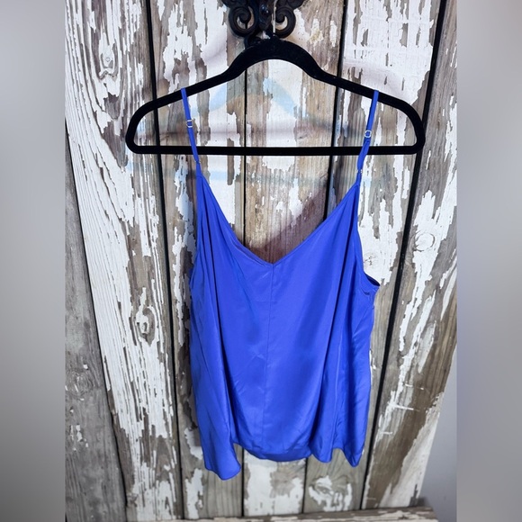 Lilly Pulitzer PIXIE TOP Tank Iris Blue Size XL NWT STYLE # 23150 - Picture 3 of 7